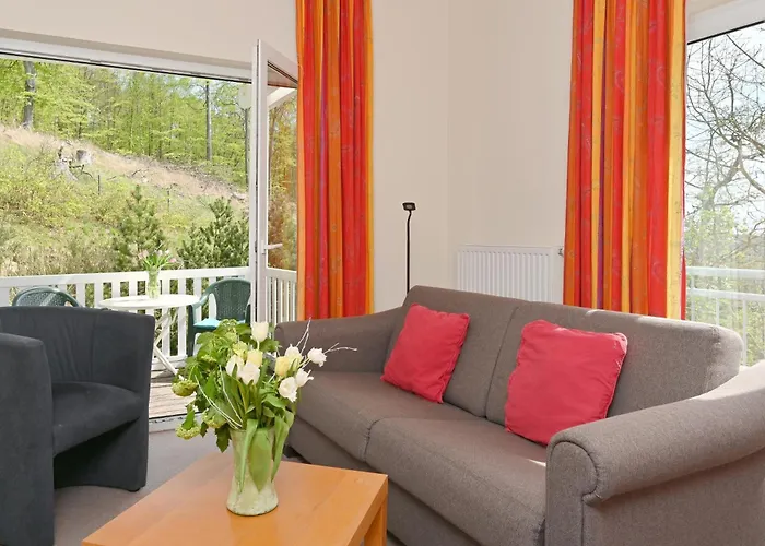 Strandnahe 8 Celia Sellin (Rugen)